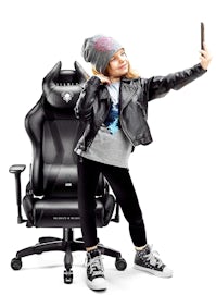 Dětská otočná herní židle Diablo X-Horn 2.0: Kids size černá Diablochairs